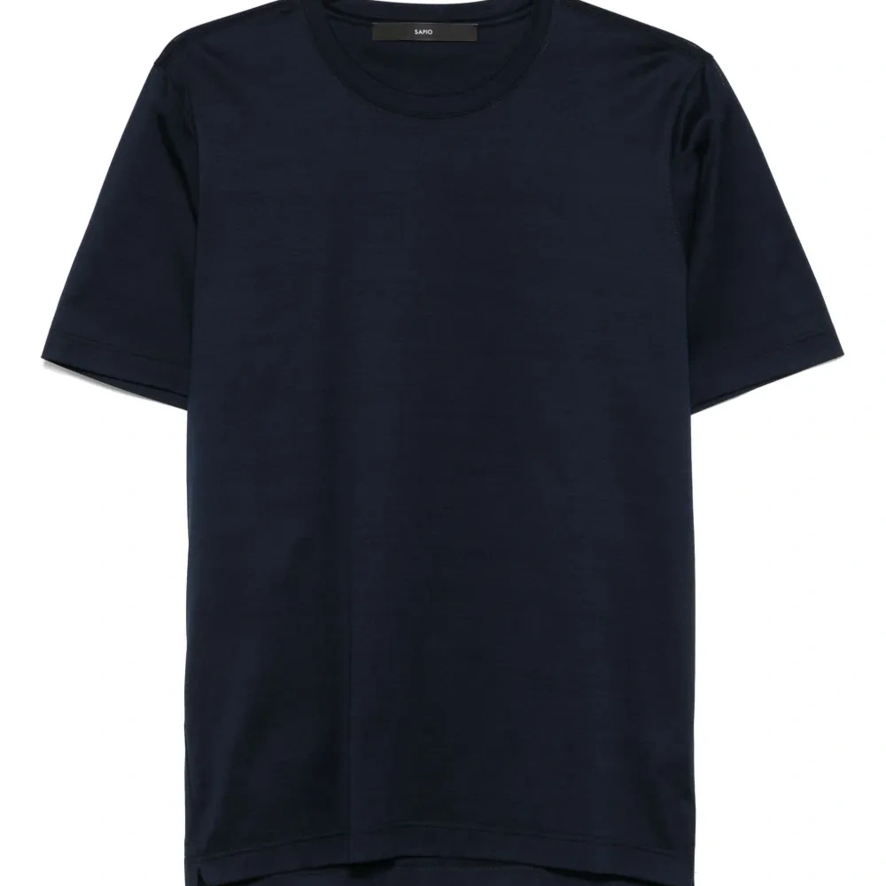 Футболка с круглым вырезом