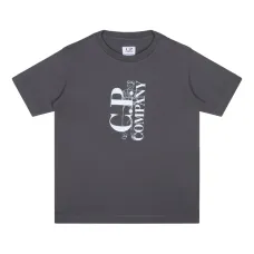 Футболка с логотипом