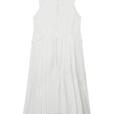 Платье с вышивкой