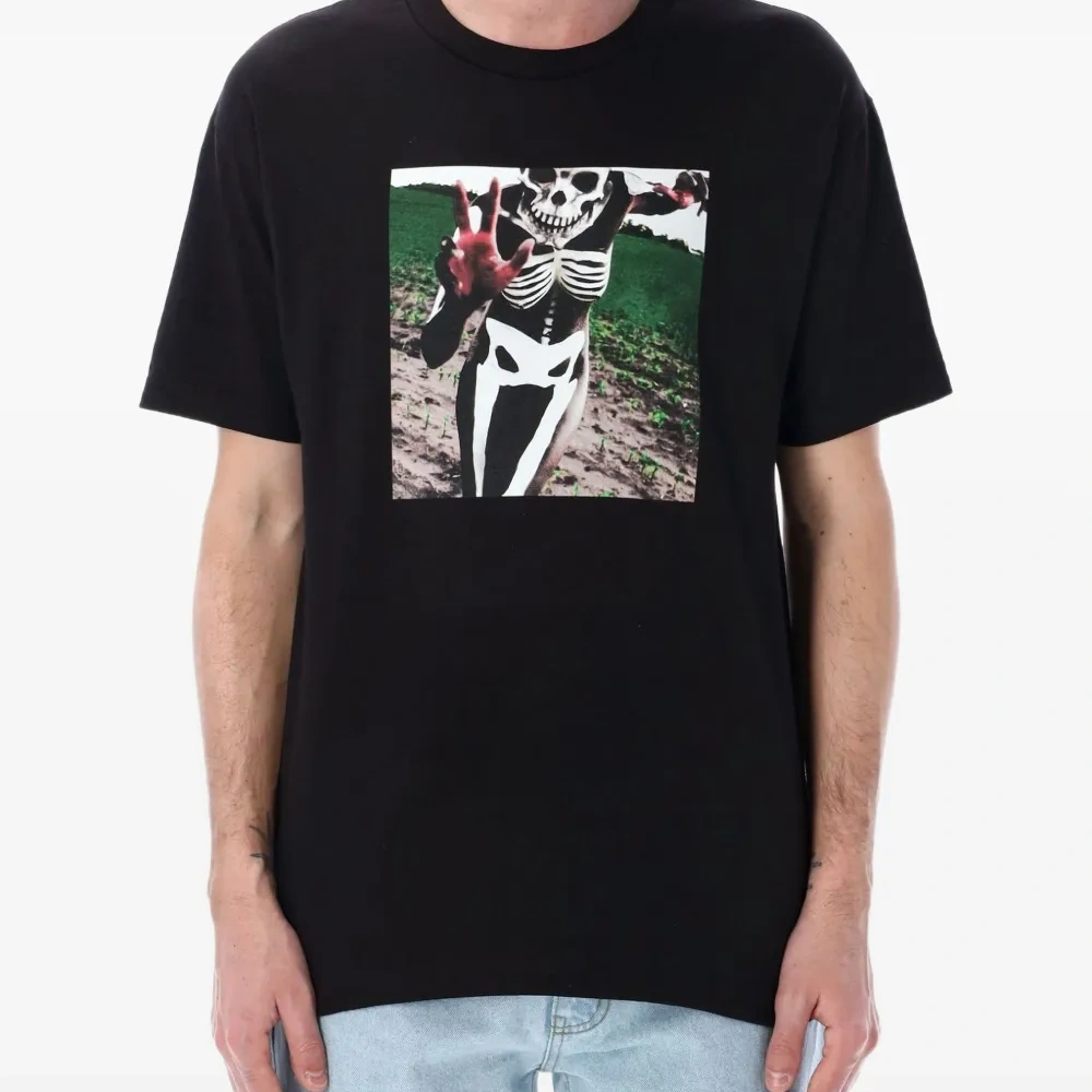 Футболка с круглым вырезом