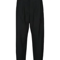 Брюки с вытачками Брюки с вытачками