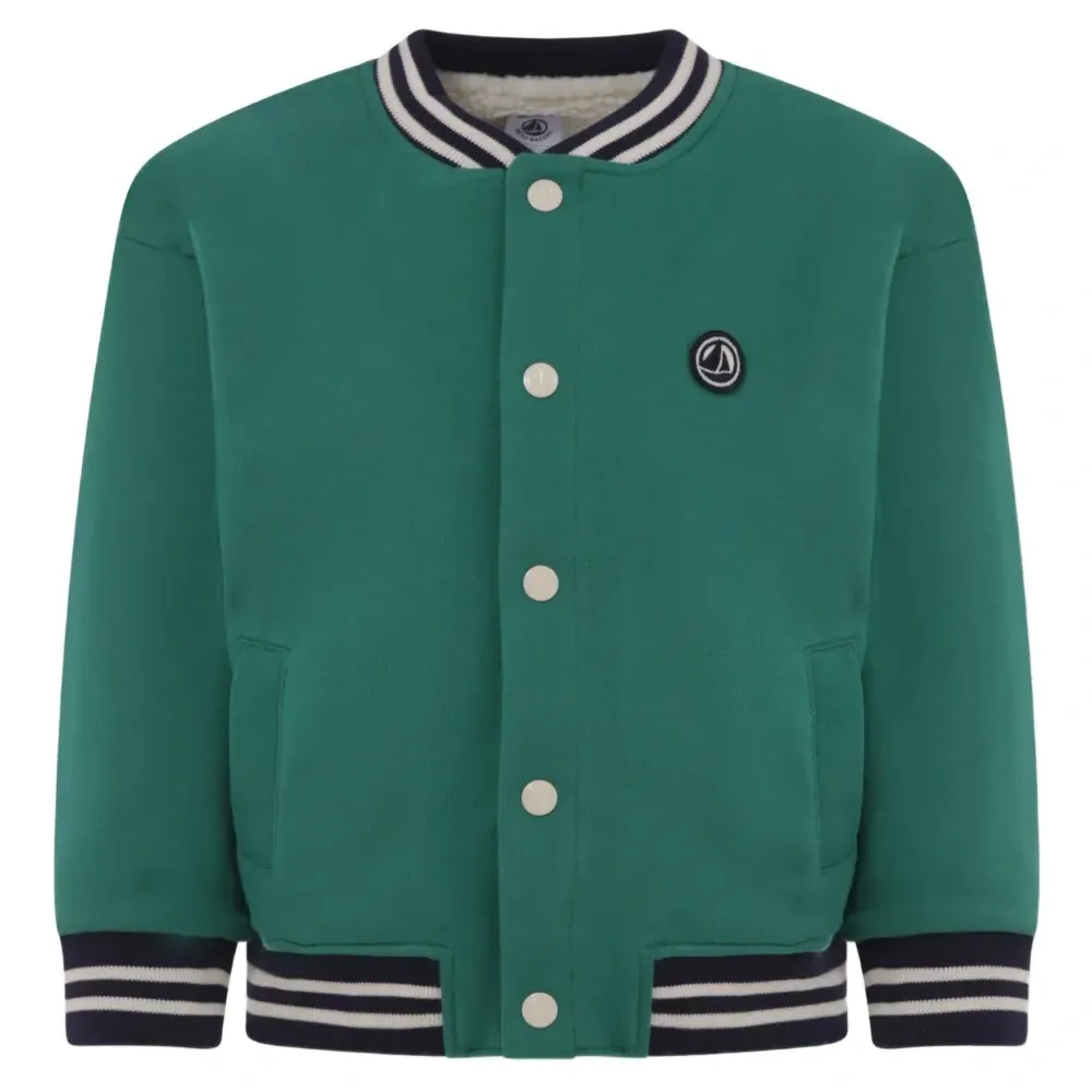 Бомбер на пуговицах