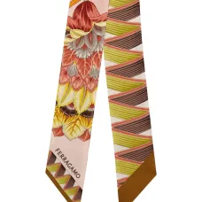 Шелковый шарф с графичным принтом