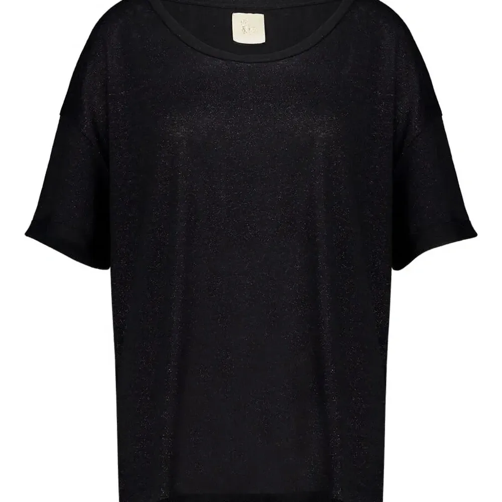 Блузка с круглым вырезом