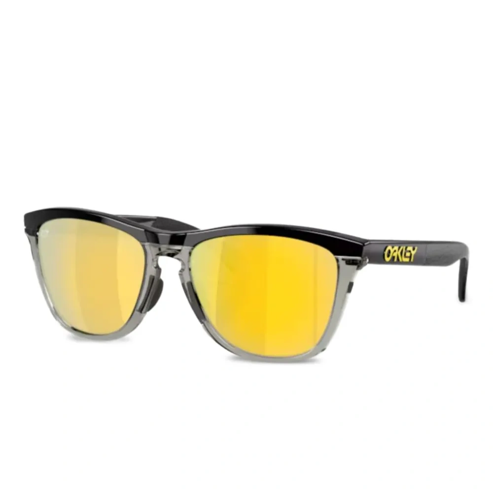 Солнцезащитные очки с логотипом