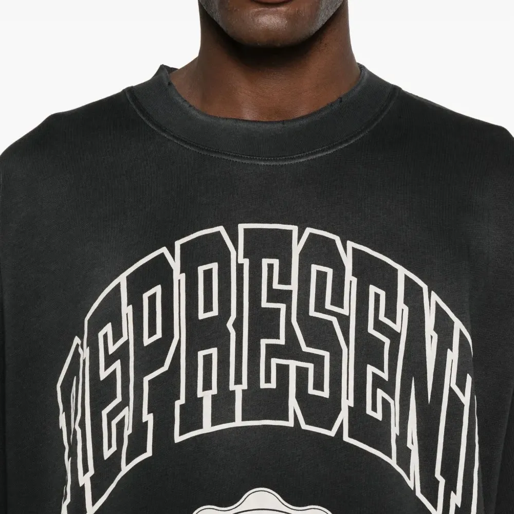 Футболка с гербом Legacy