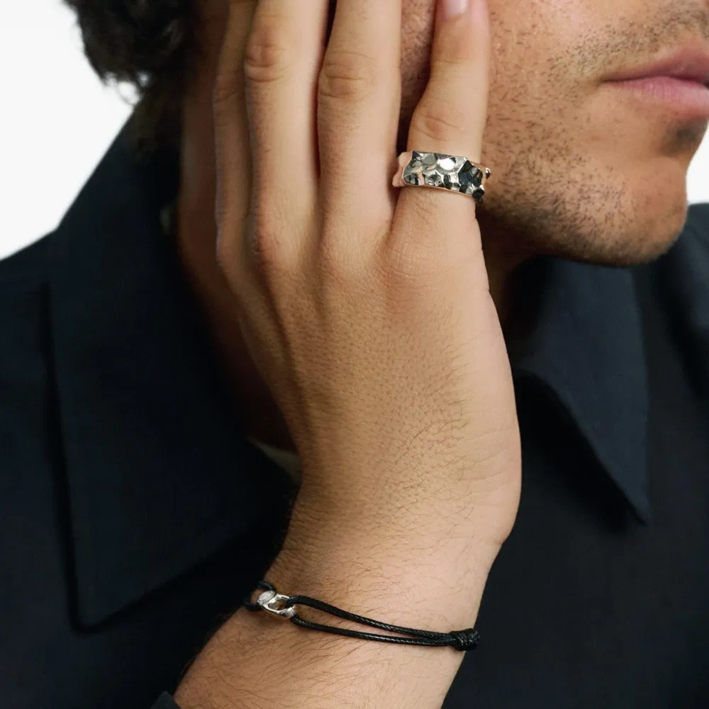 Серебряное кольцо