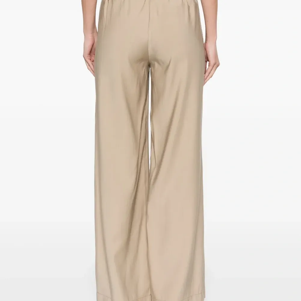 Брюки палаццо