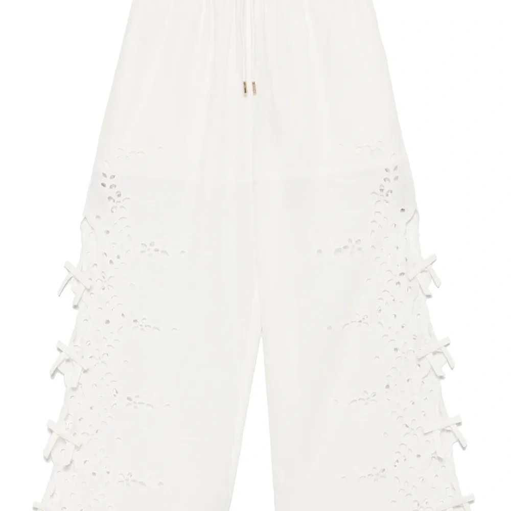 Брюки с вышивкой