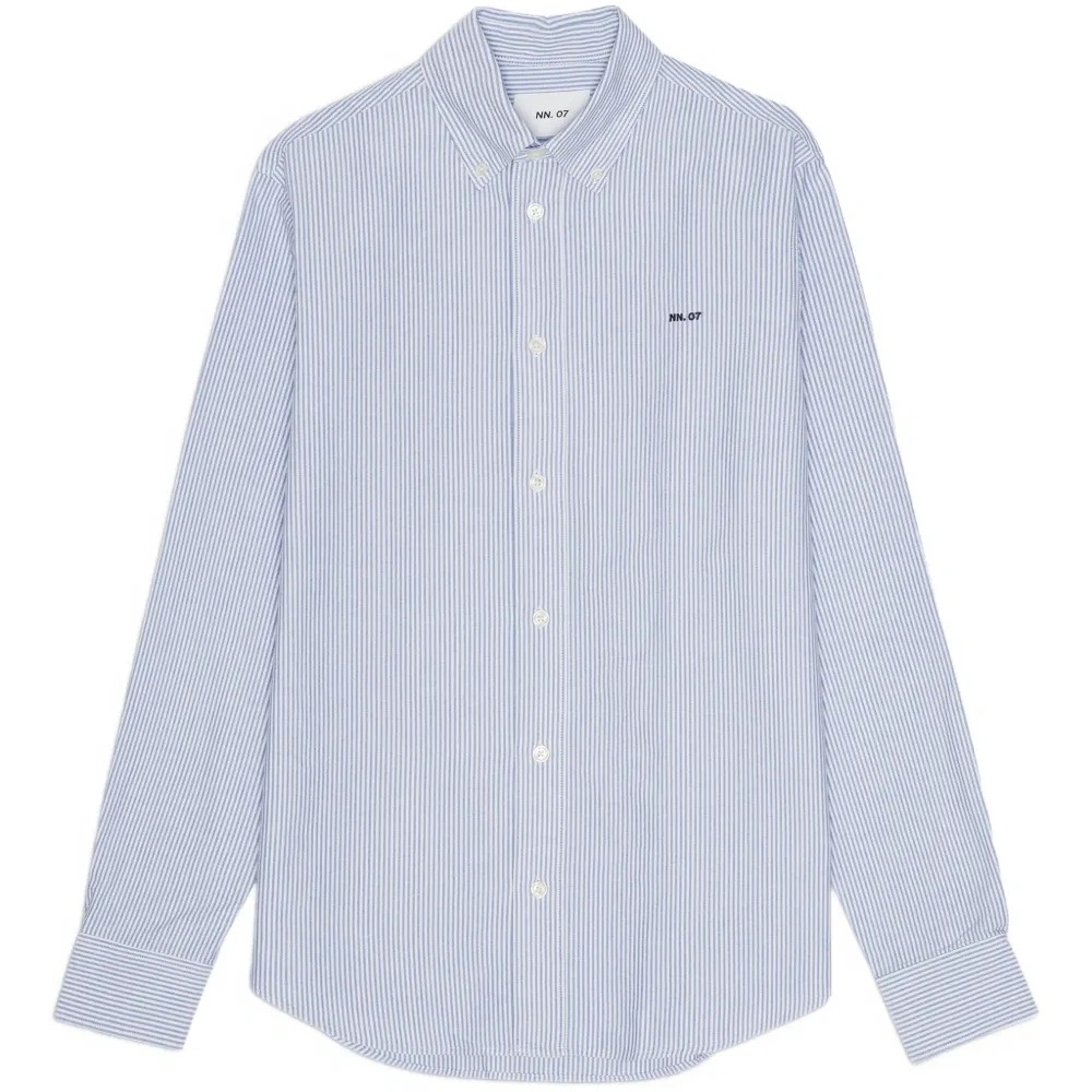 Полосатая рубашка на пуговицах