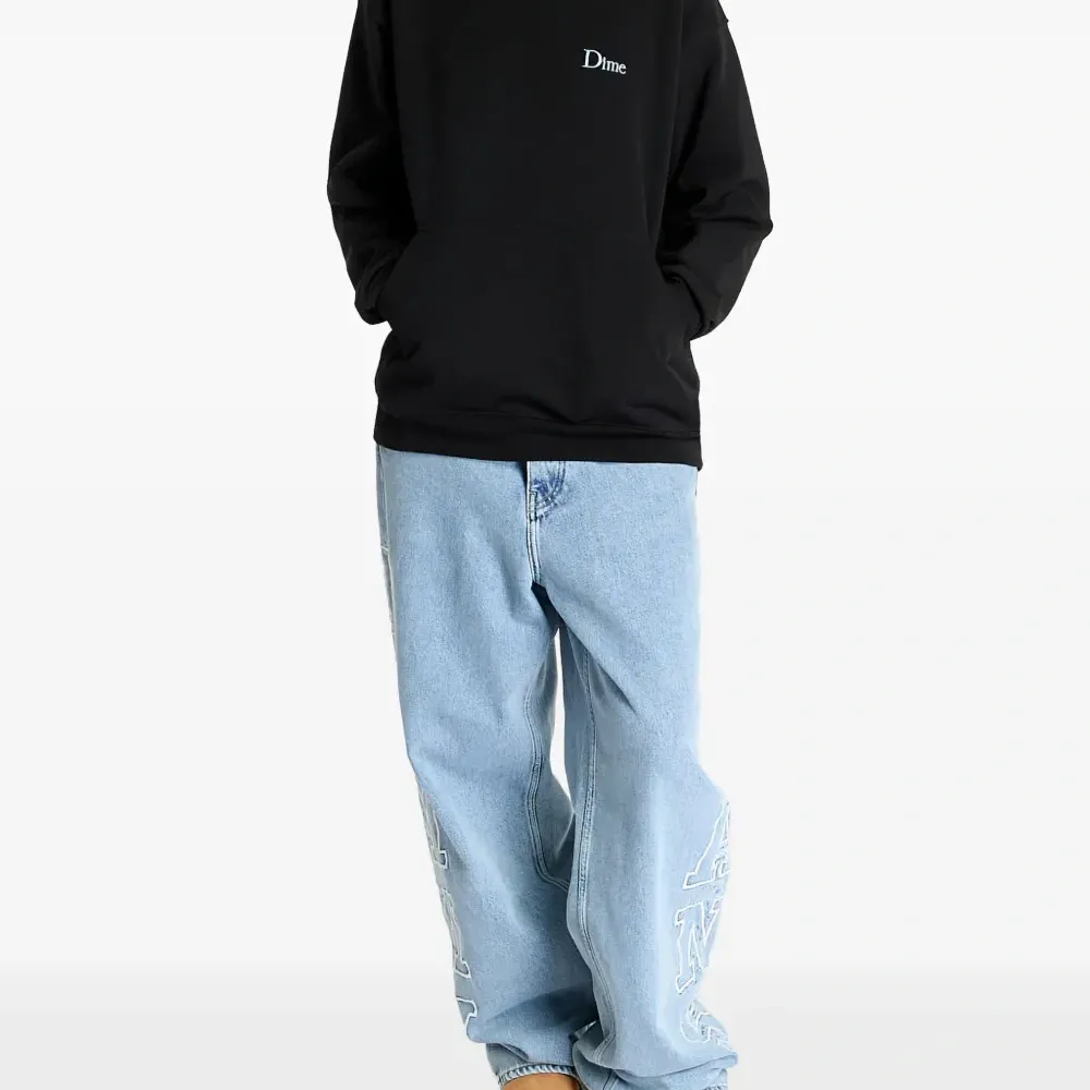 худи с логотипом