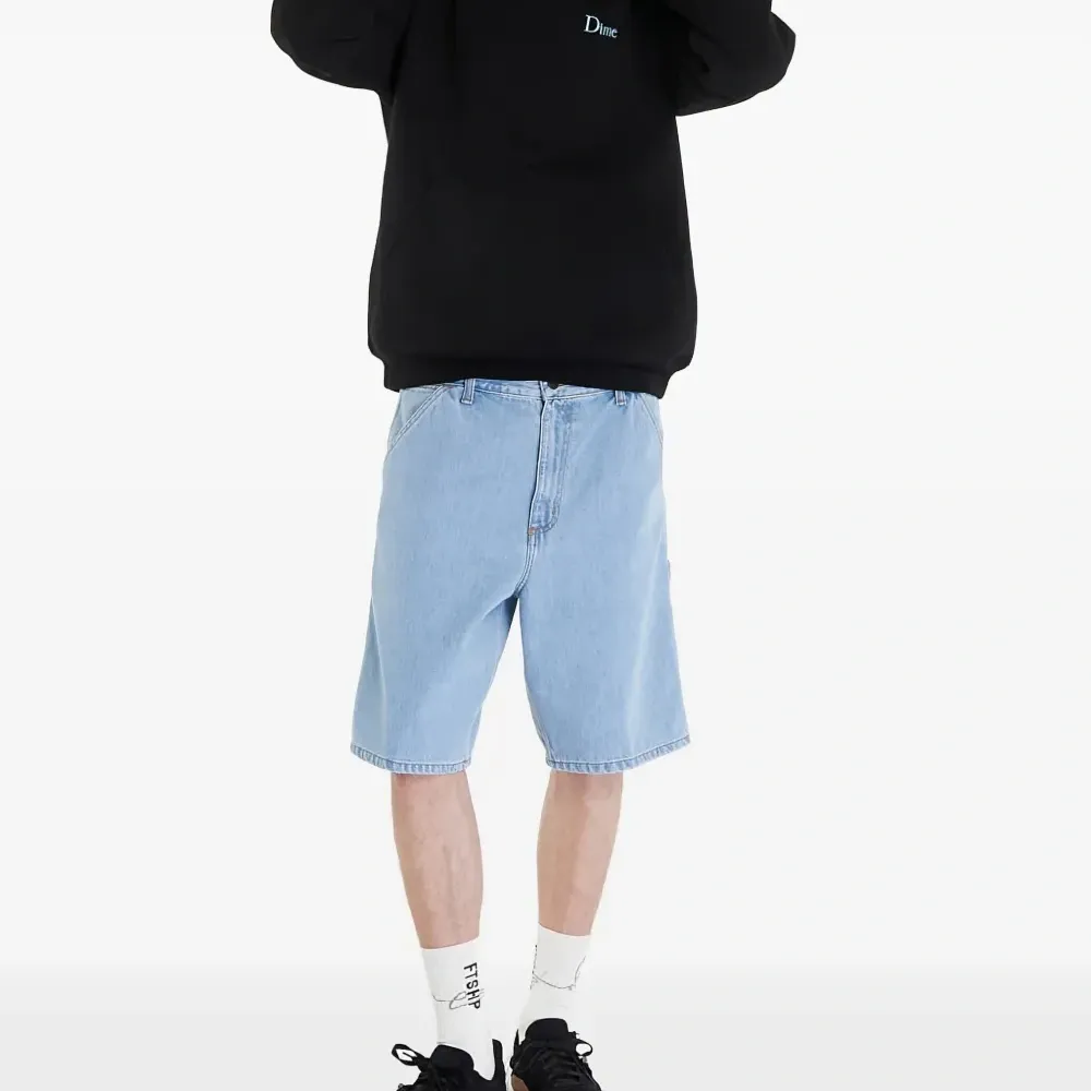 худи с логотипом