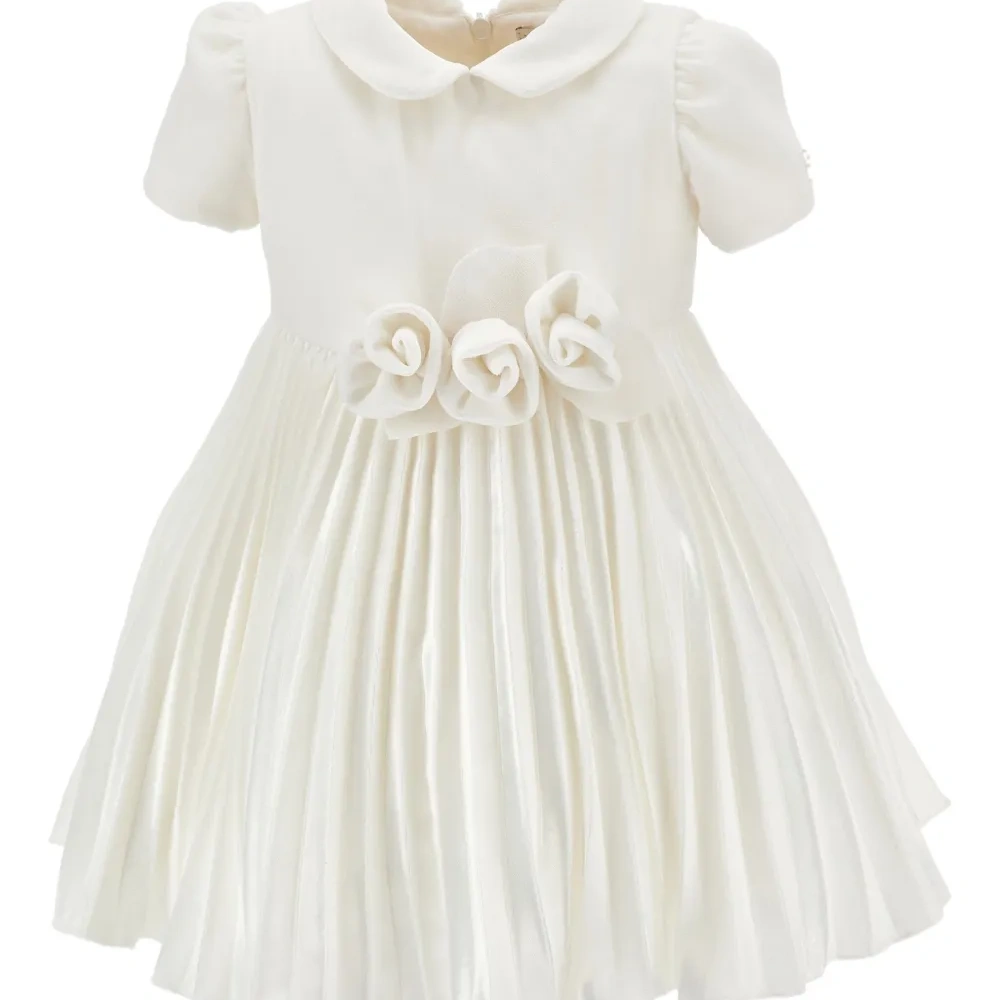 Плиссированное платье с воротником