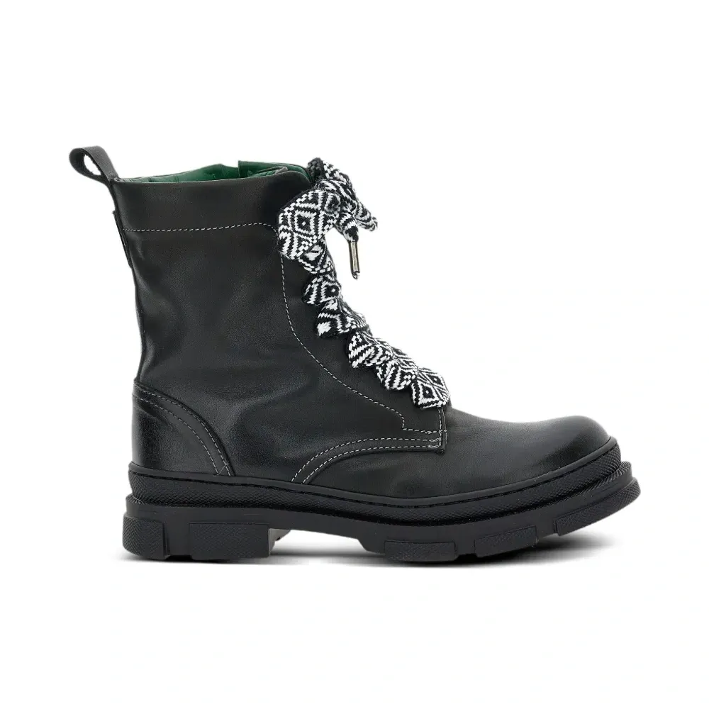 Ботинки в стиле милитари