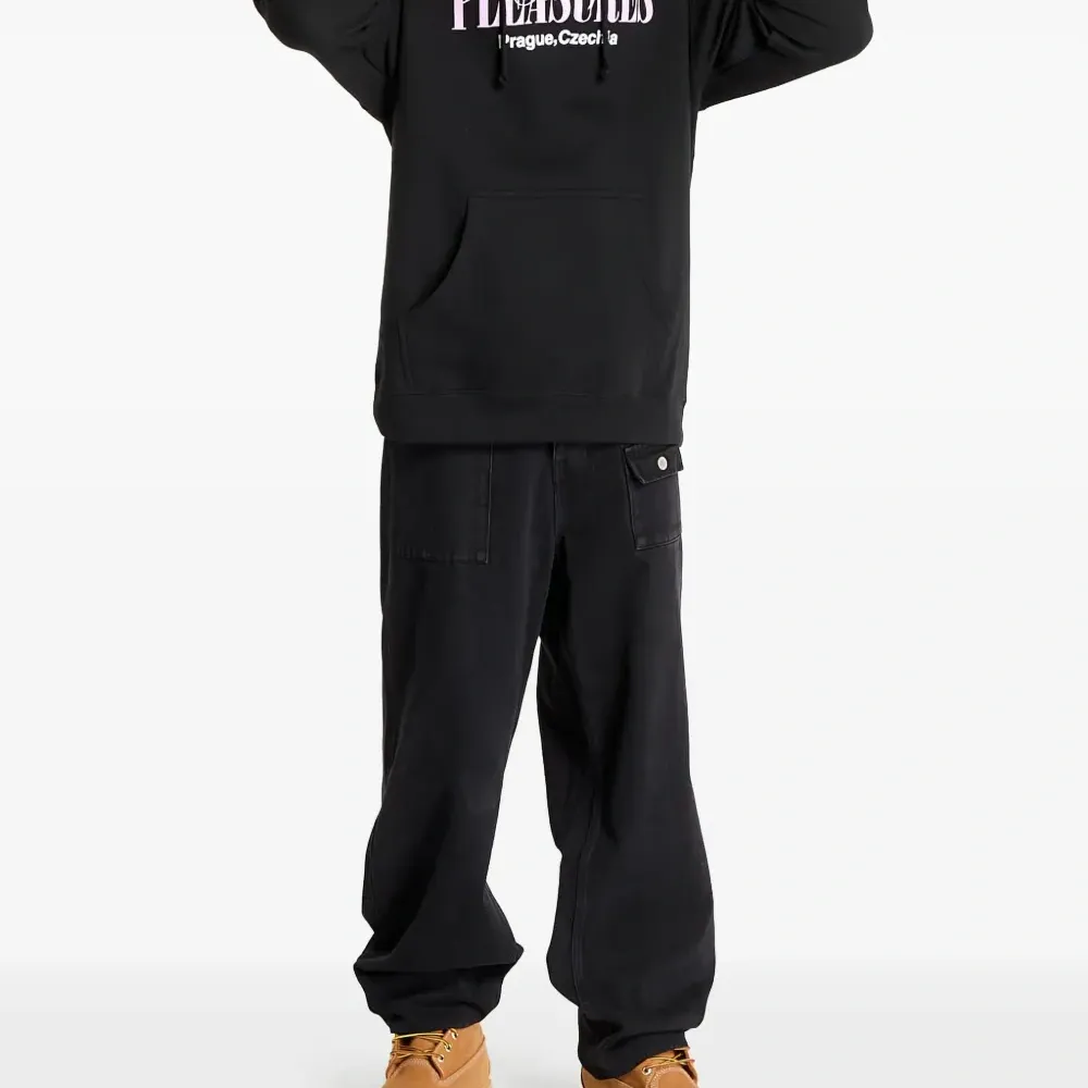 худи из коллаборации с FTSHP