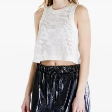 топ с декоративной строчкой