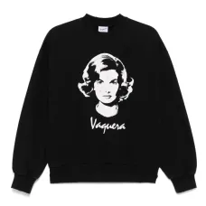 Толстовка с графичным узором