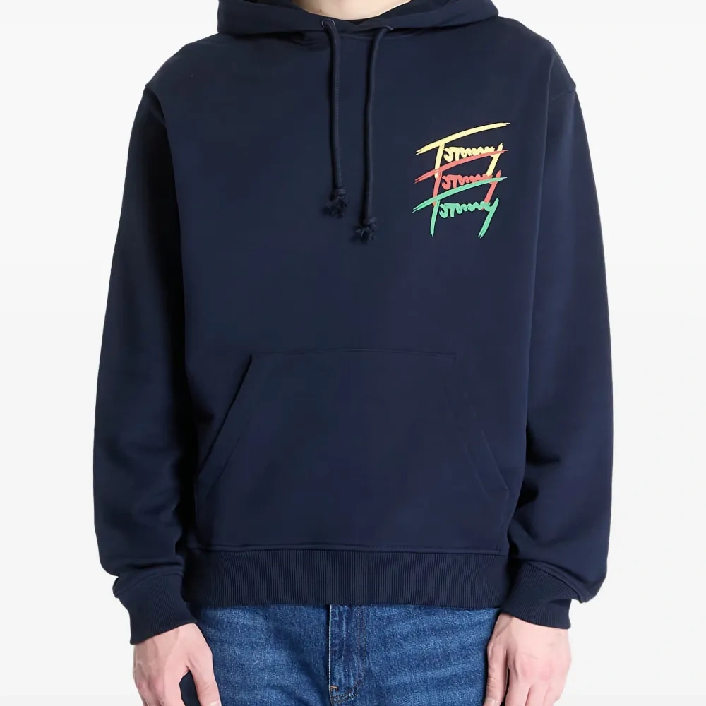 худи с логотипом