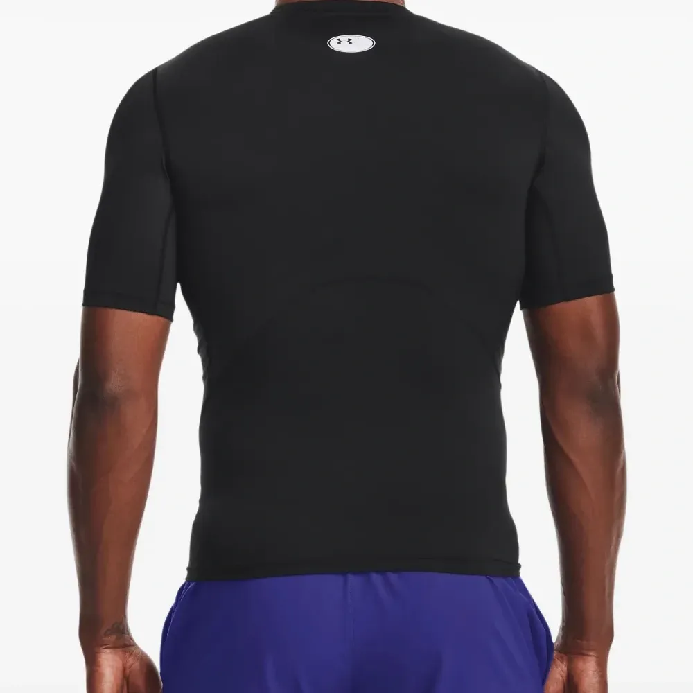 Футболка с эффектом стрейч