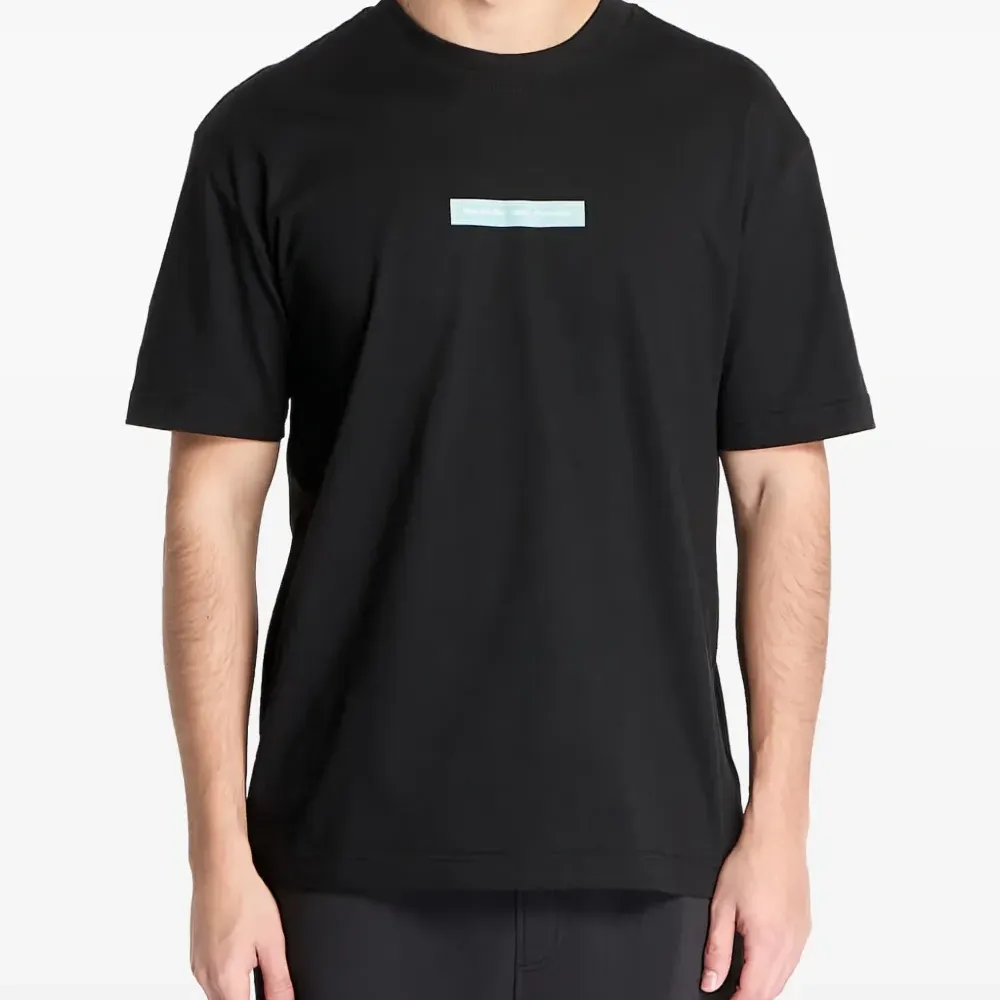 Футболка с короткими рукавами