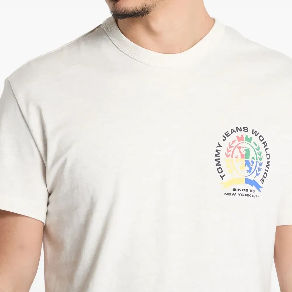 Футболка с логотипом