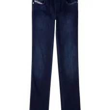 Джинсы с эффектом потертости Джинсы с эффектом потертости