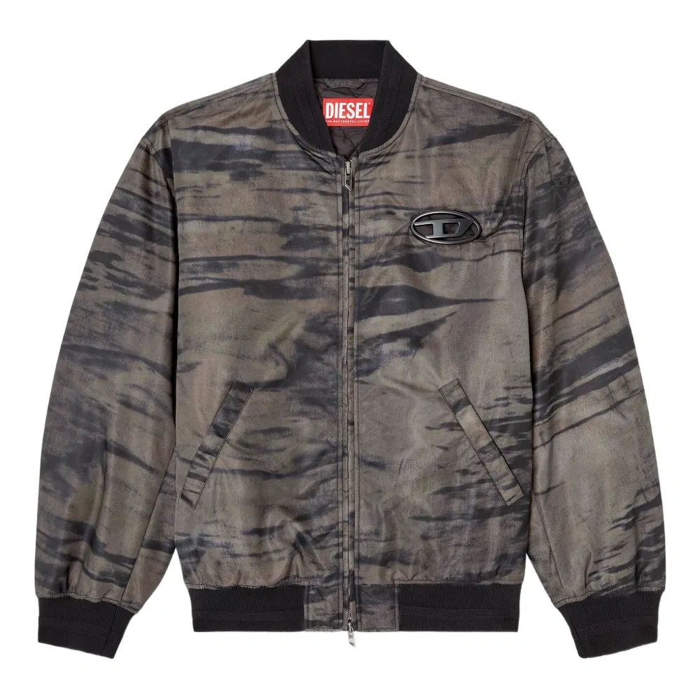 Бомбер с абстрактным принтом