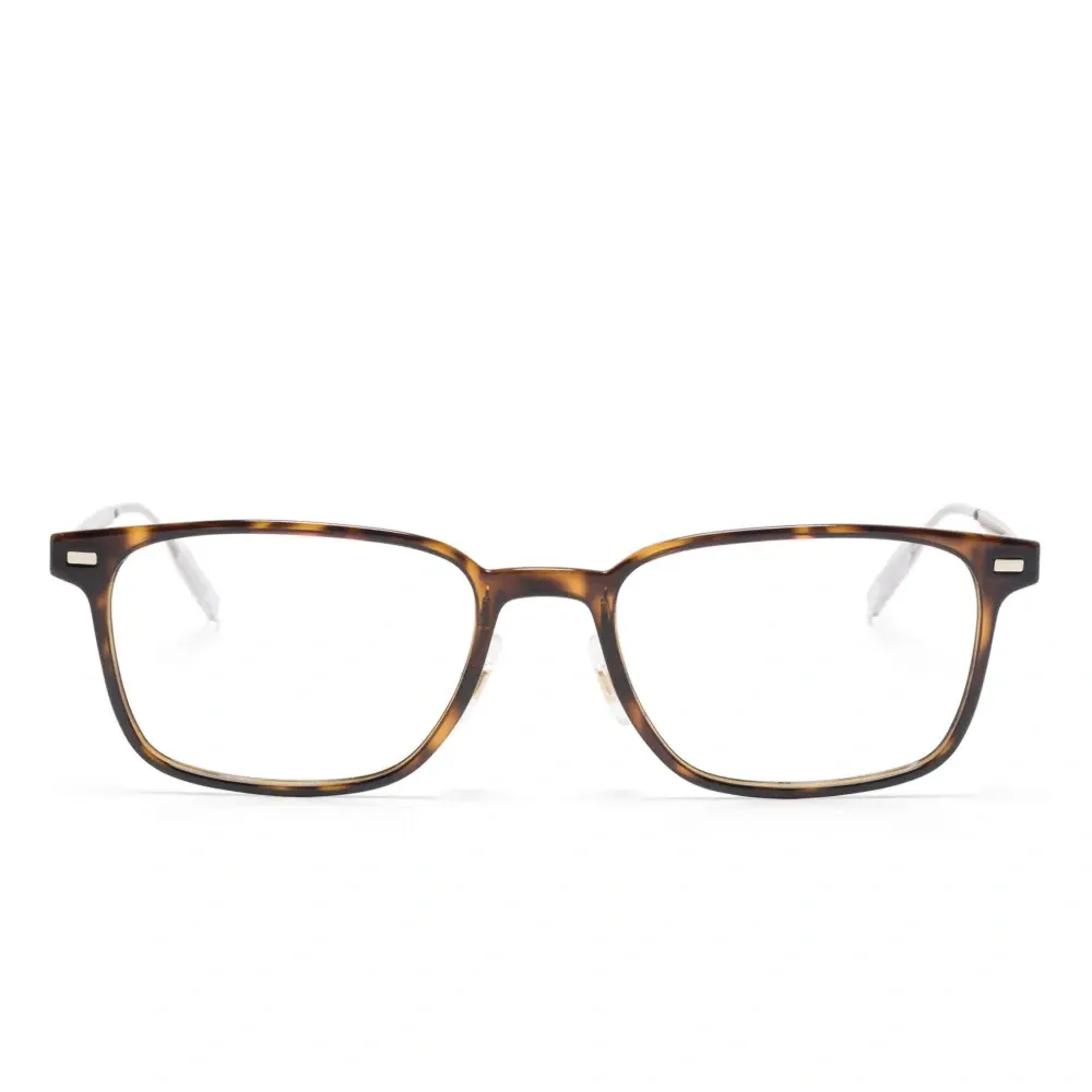 Очки в прямоугольной оправе Очки в прямоугольной оправе