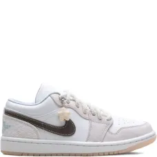 кроссовки Jordan 1 Low White/White/Light Soft Pink/Ironstone