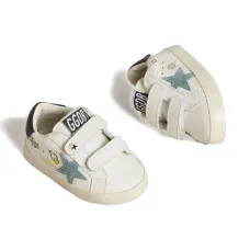 Кеды с нашивкой