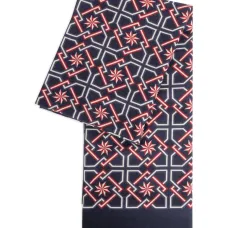 Шарф с геометричным принтом Шарф с геометричным принтом