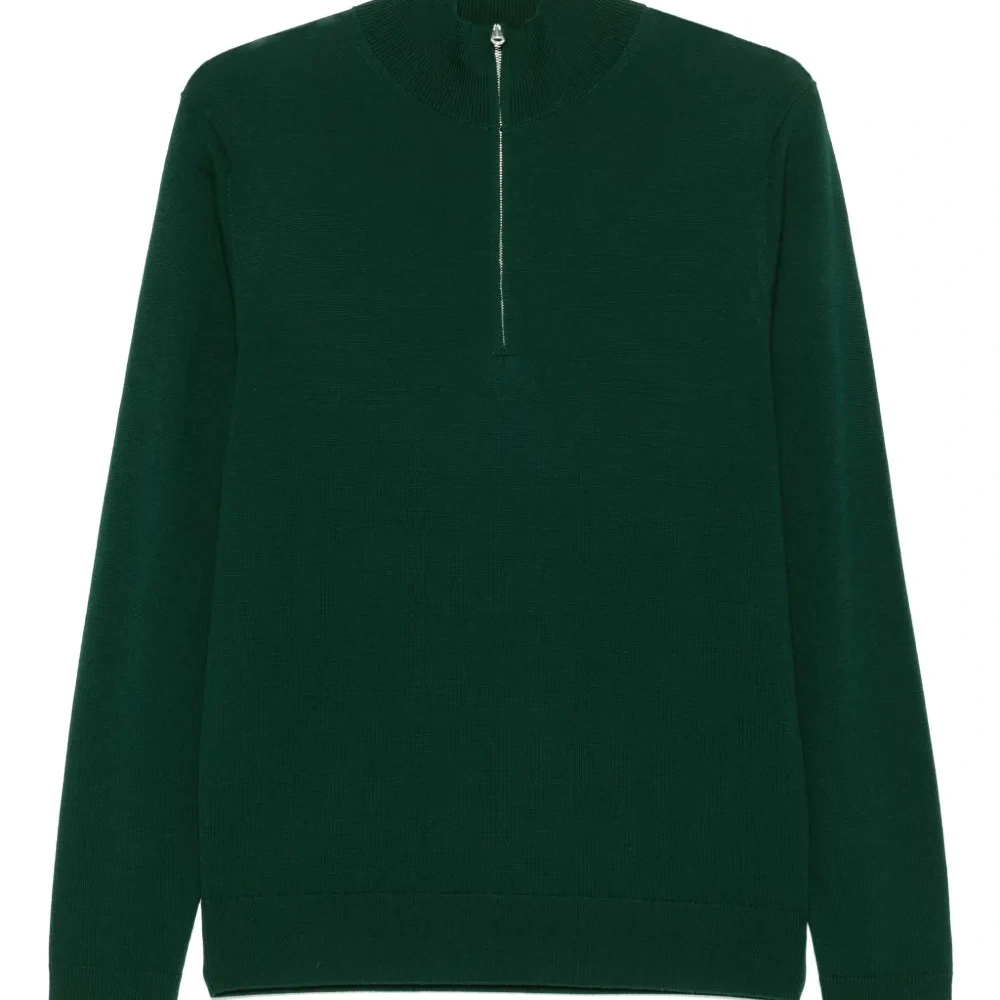 Шерстяной свитер