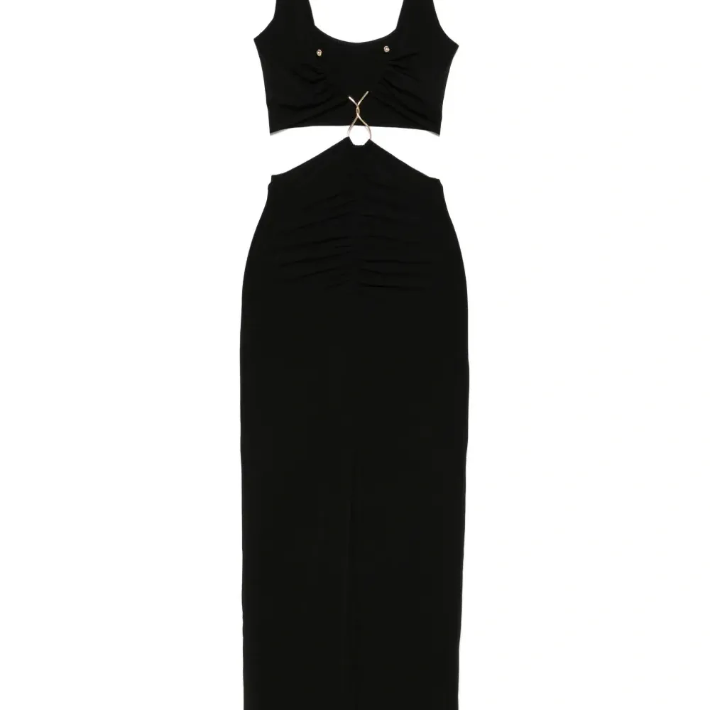 Платье макси с вырезом