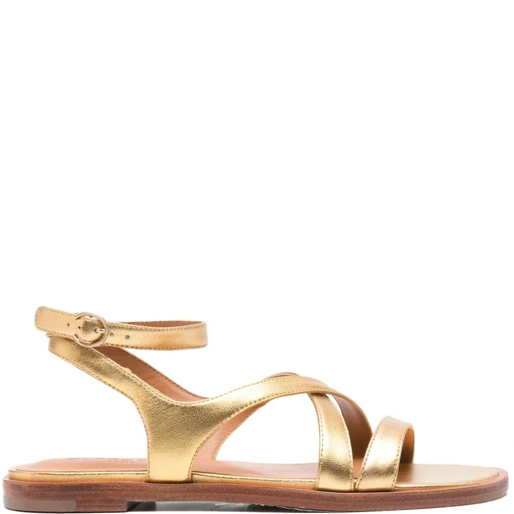 Сандалии Iluvia