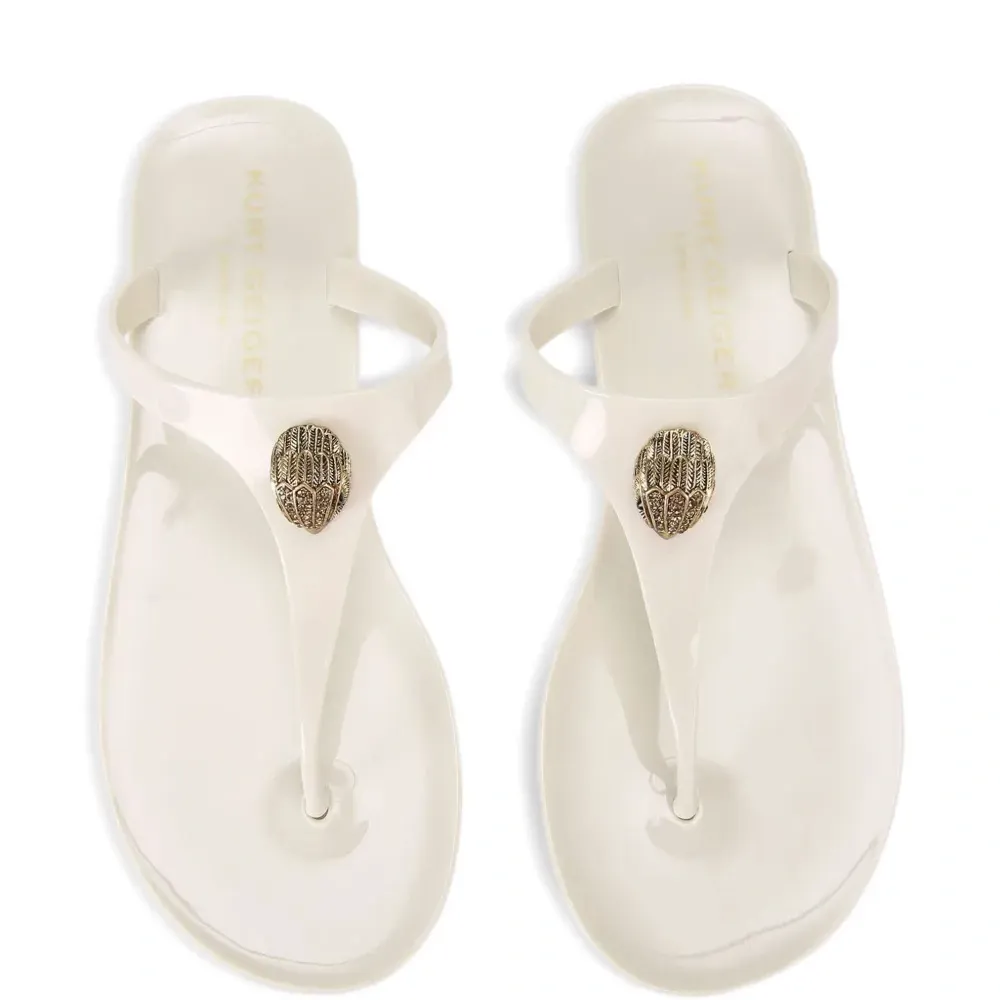 Сандалии Maddison с эффектом металлик