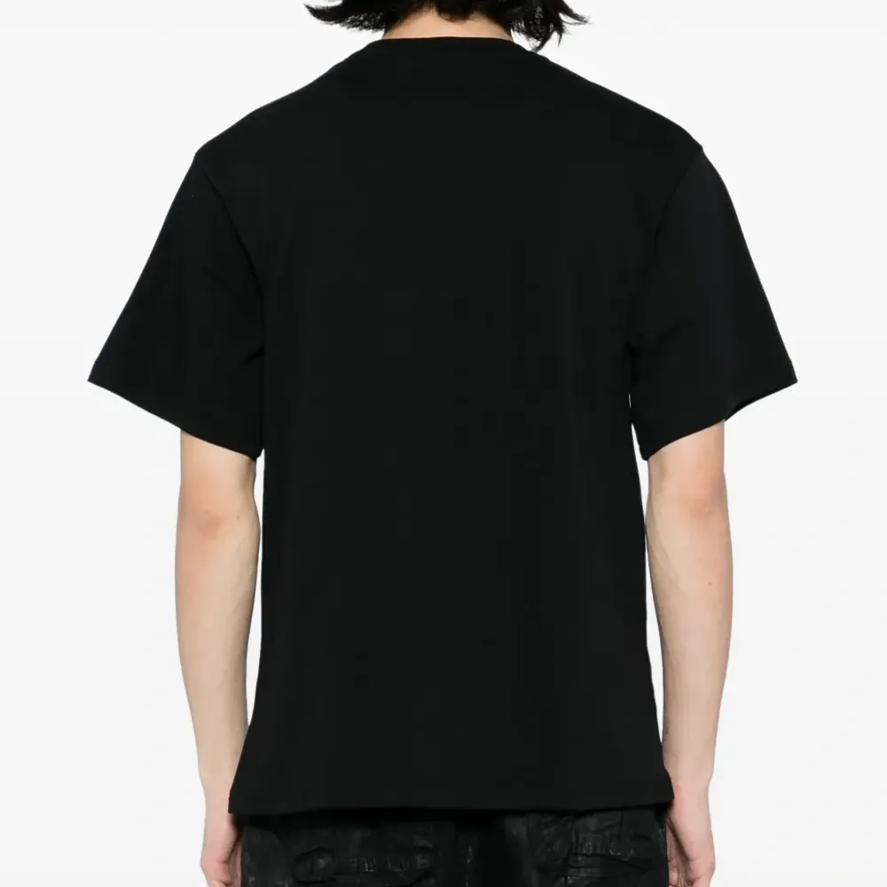 Футболка с логотипом