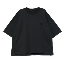 Футболка с разрезами