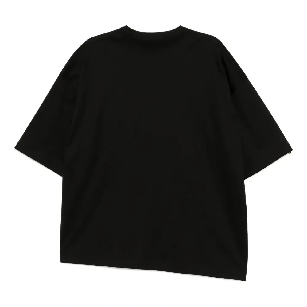 Футболка асимметричного кроя Футболка асимметричного кроя