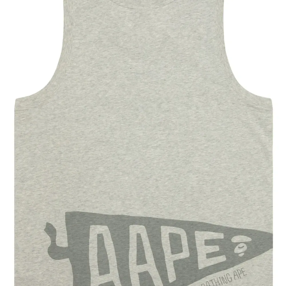 Топ с вышитым логотипом Топ с вышитым логотипом