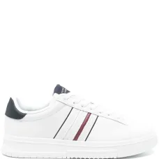 Кроссовки с тисненым логотипом