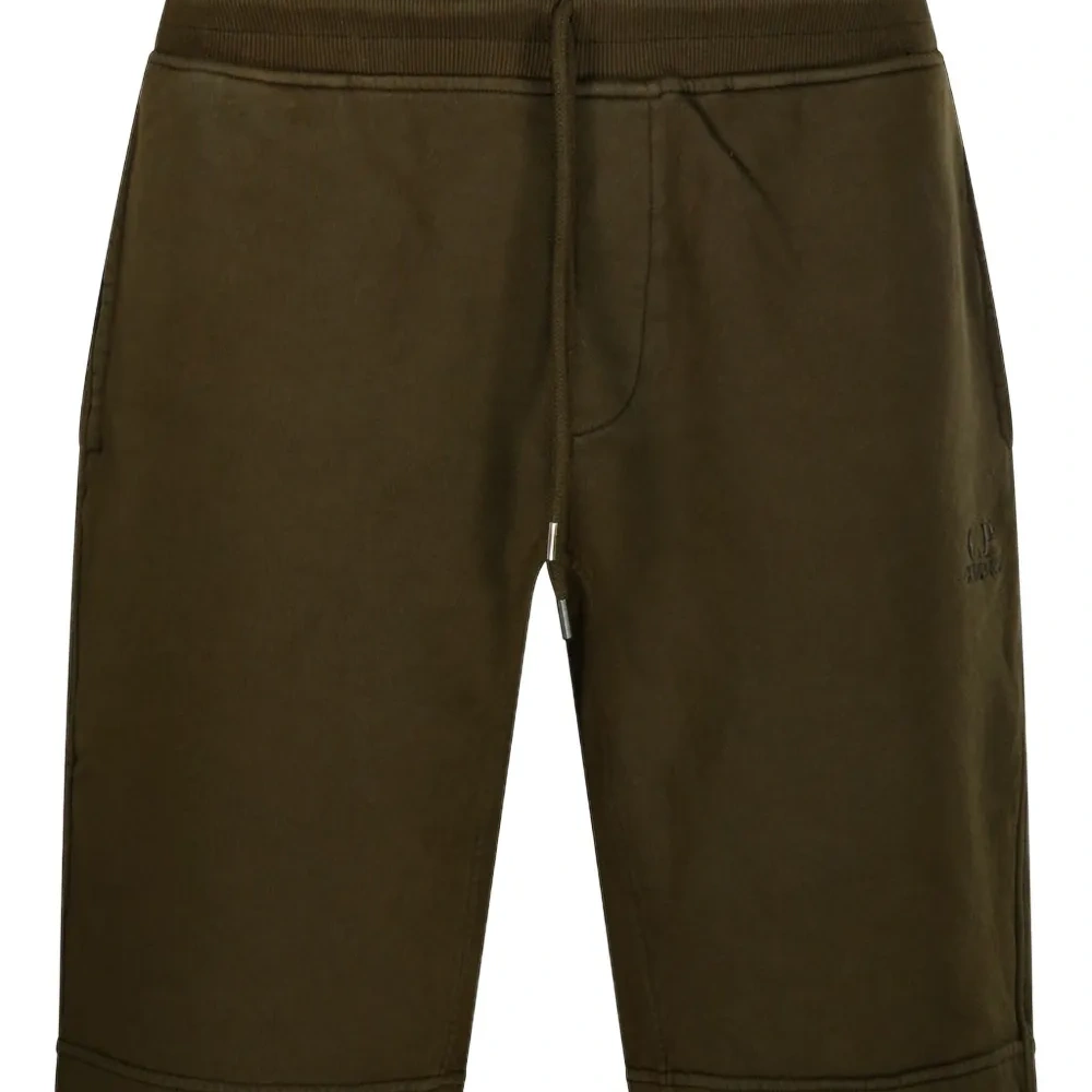 Шорты с эластичным поясом