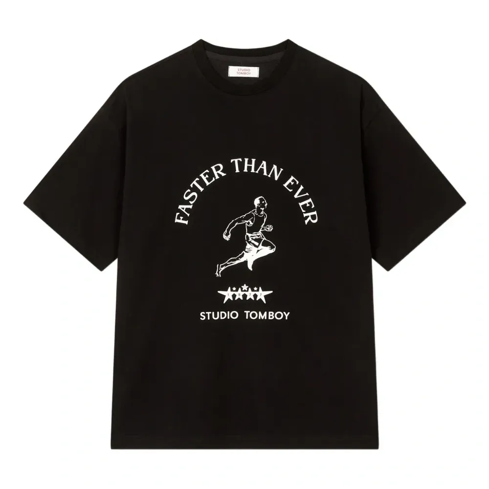 Футболка с графичным принтом