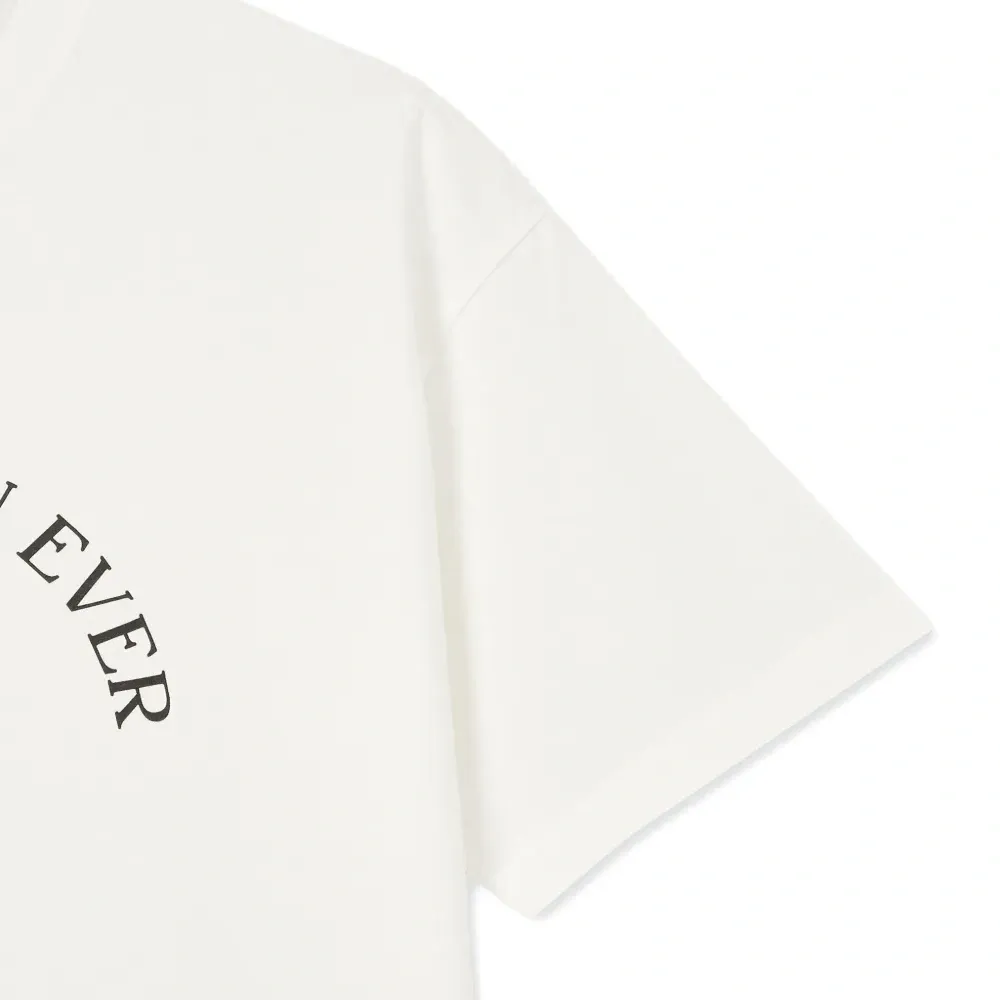 Футболка с графичным принтом