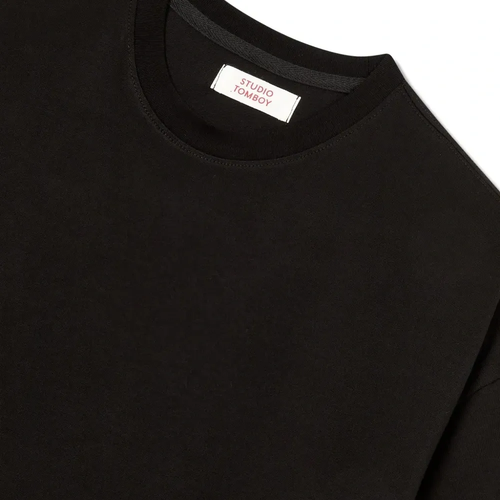 Футболка с графичным принтом