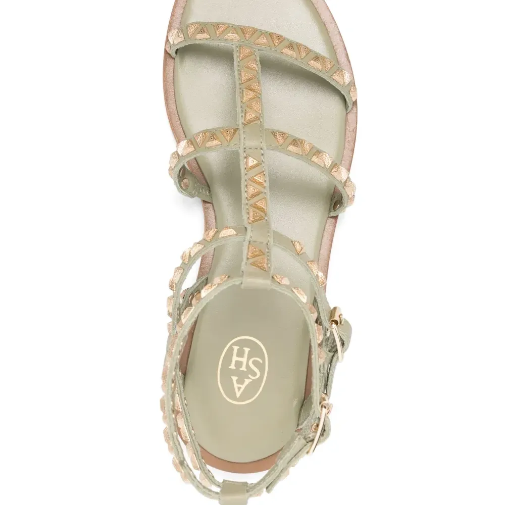 Сандалии Pandora