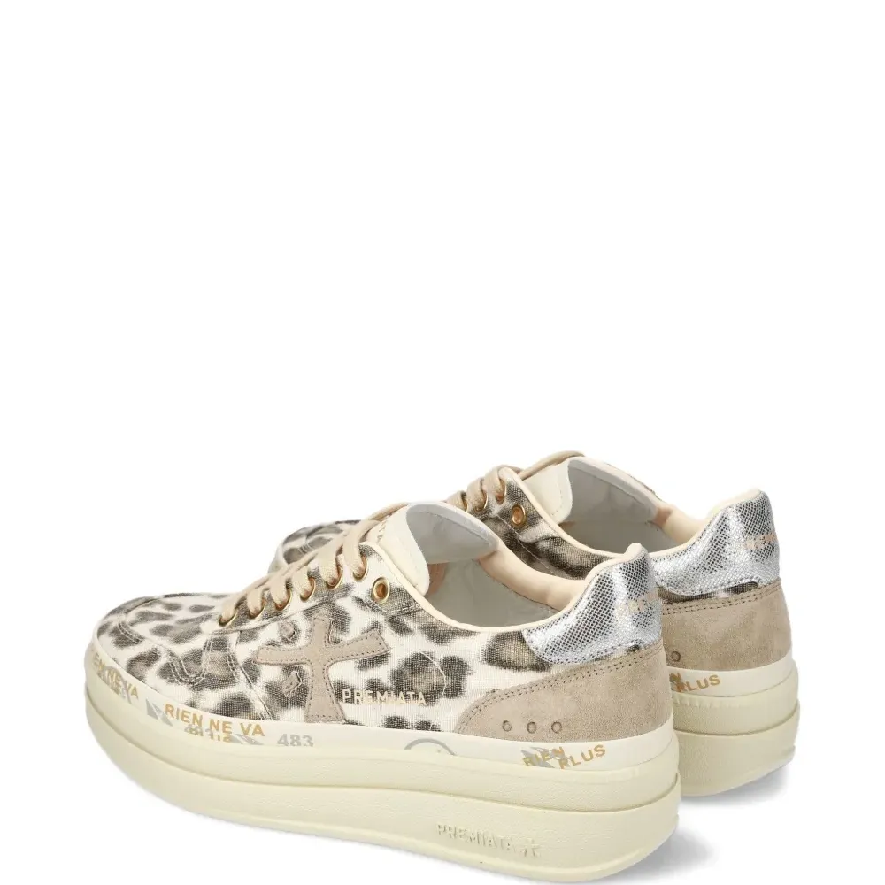 Кроссовки с леопардовым принтом