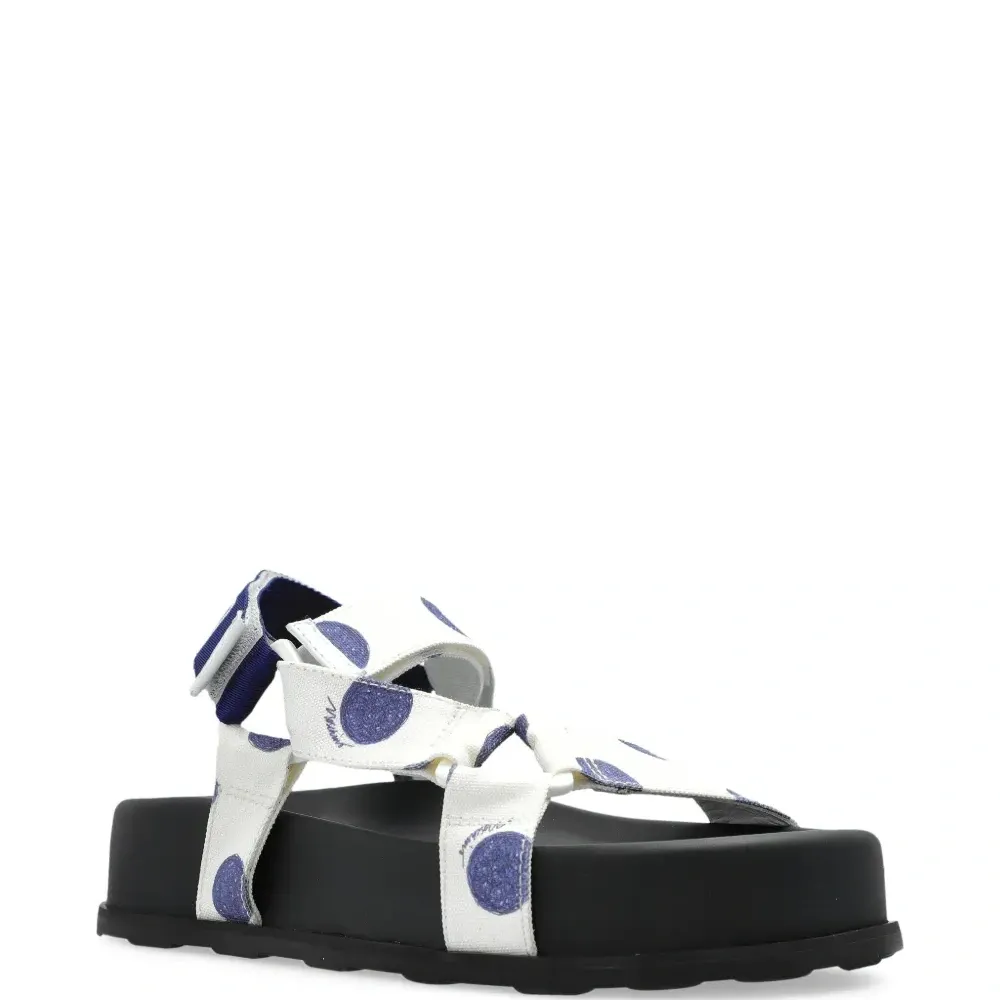 Сандалии в горох