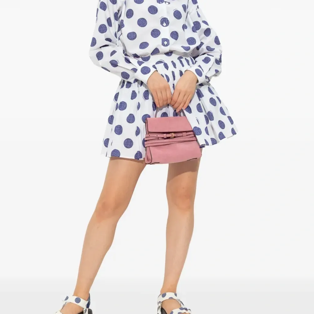 Сандалии в горох