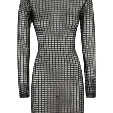 Платье рыхлой вязки с длинными рукавами