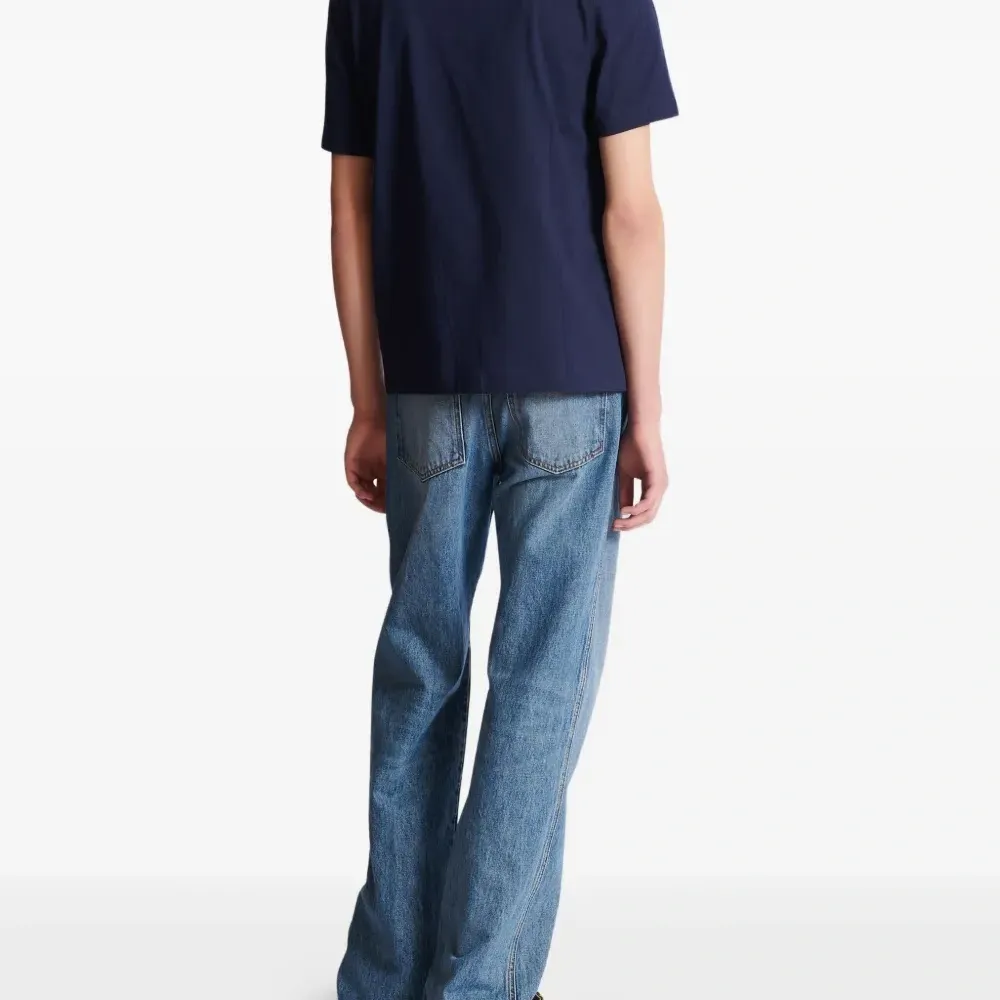 Футболка с логотипом